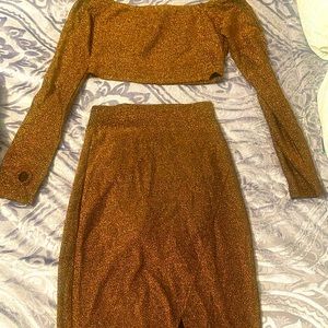 Two piece skirt set. Size small and only worn once!